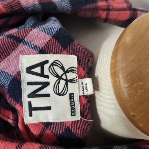 TNA ARITZIA | Plaid Button Down Shirt XXS - Picture 3 of 7